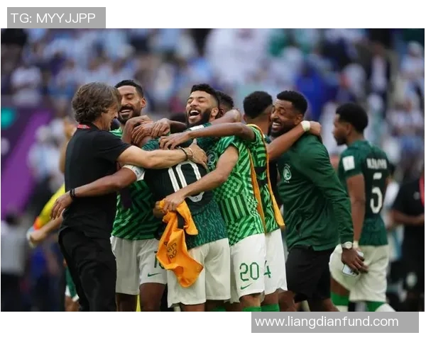 阿根廷与沙特阿拉伯激战正酣世界杯赛场的精彩对决回顾与分析